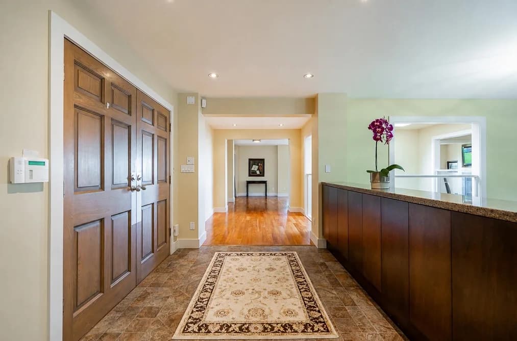 1542 CHARTWELL DRIVE, West Vancouver, BC — Residential for Sale - Photo 2