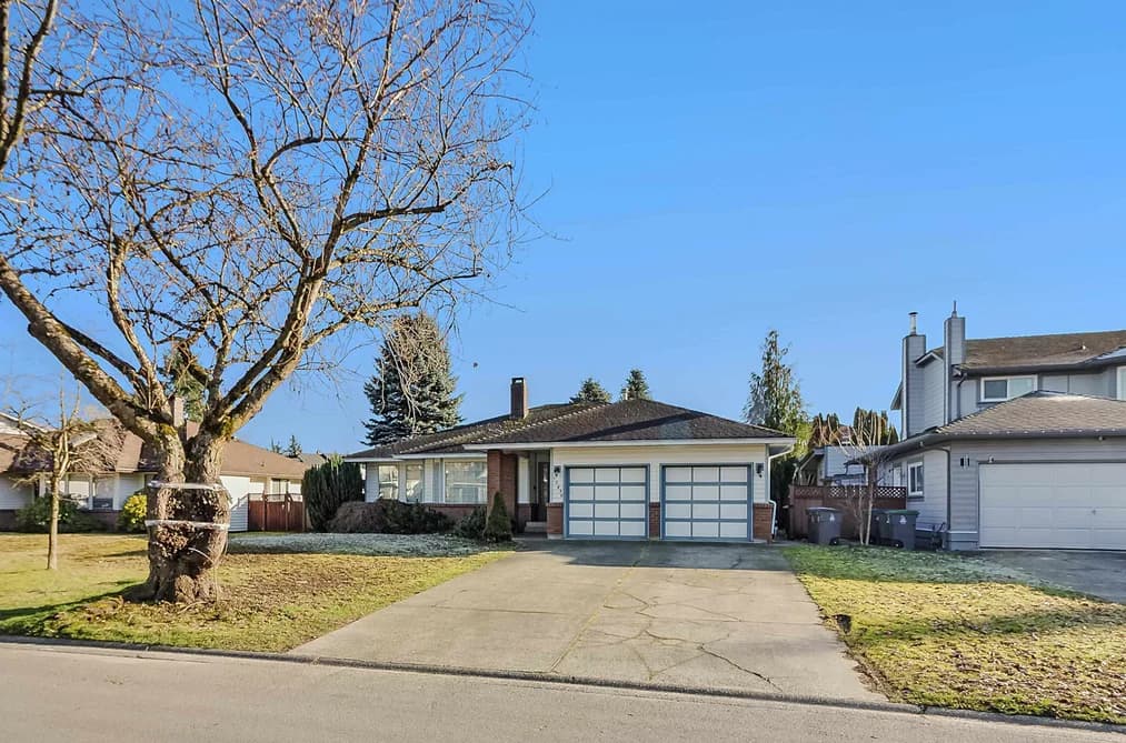 15436 94 AVENUE, Surrey, BC — Residential for Sale - Main Photo