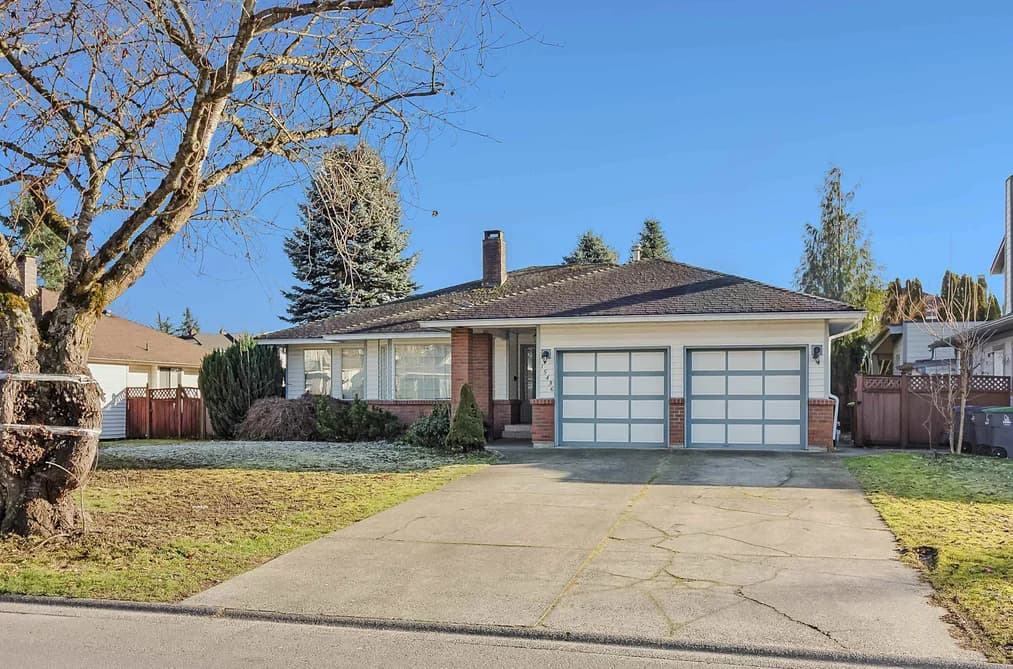 15436 94 AVENUE, Surrey, BC — Residential for Sale - Photo 2
