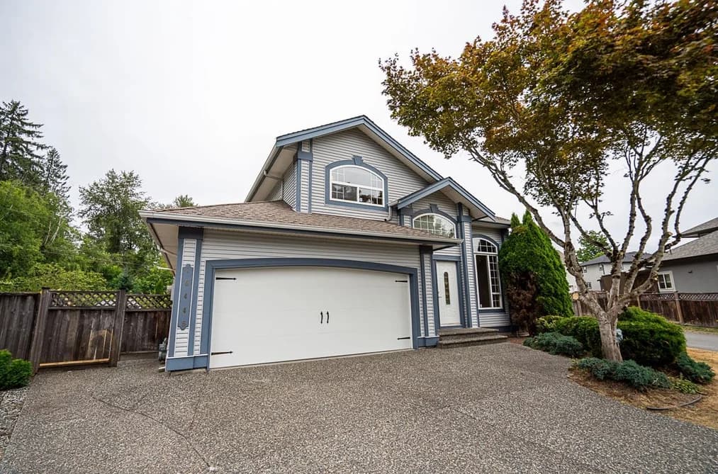 15445 109A AVENUE, Surrey, BC — Residential for Sale - Photo 2