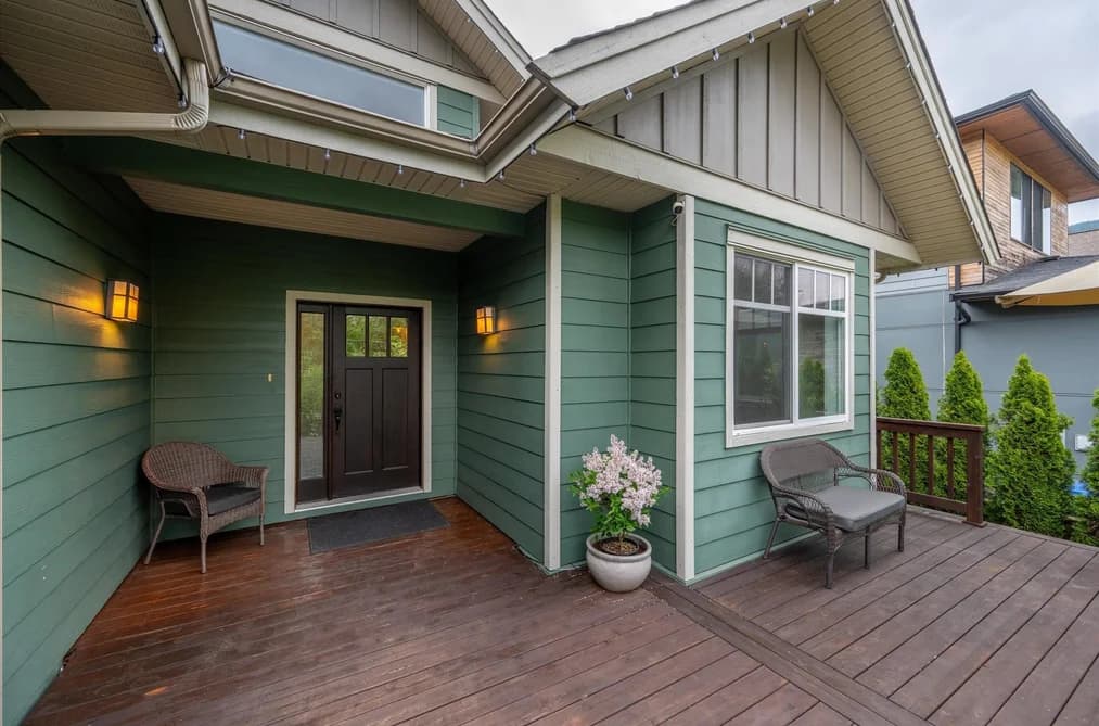 1545 JUDD ROAD, Squamish, BC — Residential for Sale - Main Photo