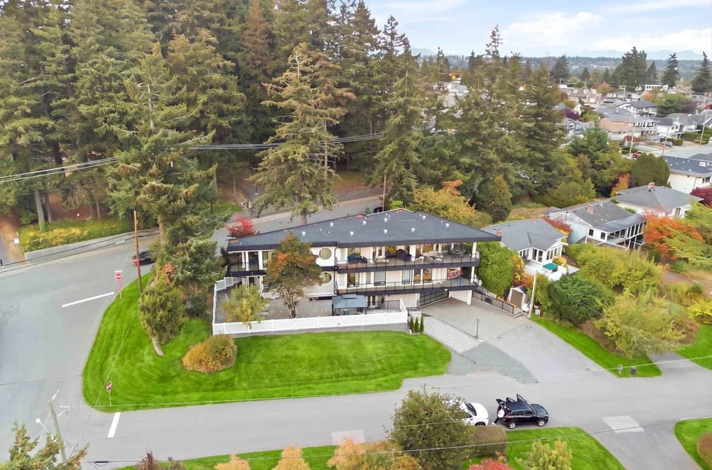 15472 BUENA VISTA AVENUE, White Rock, BC — Residential for Sale - Photo 2