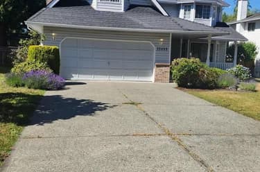 House for sale at 15499 91a Avenue Surrey British Columbia - MLS: R3138840