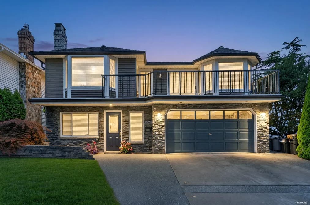 15555 BUENA VISTA AVENUE, White Rock, BC — Residential for Sale - Photo 2