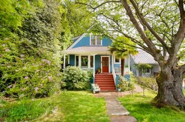 House for sale at 1560 Macgowan Avenue North Vancouver British Columbia - MLS: R3118775