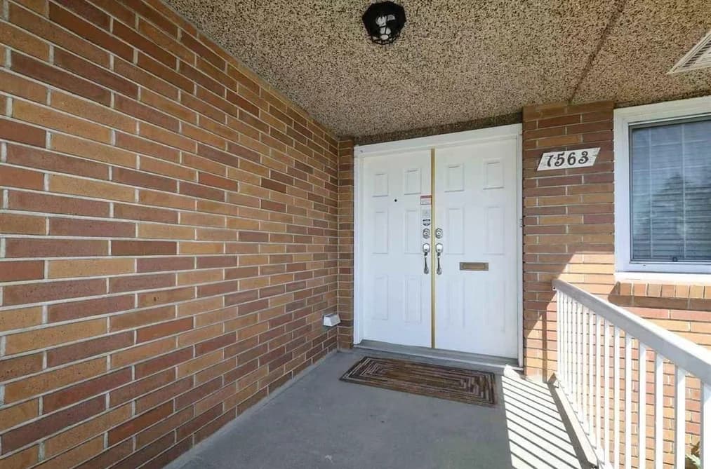 1563 E 59TH AVENUE, Vancouver, BC — Residential for Sale - Photo 2
