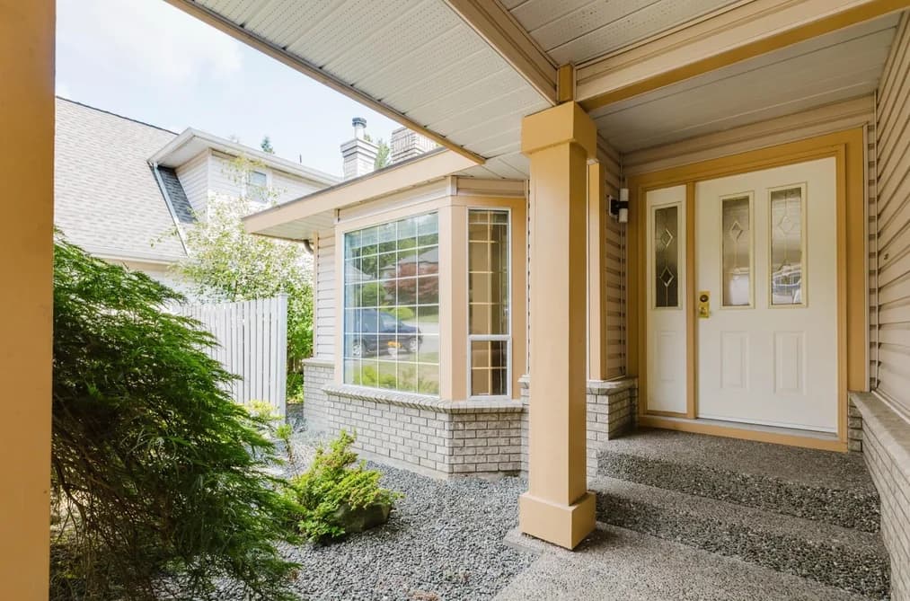 1565 BRAMBLE LANE, Coquitlam, BC — Residential for Sale - Photo 2