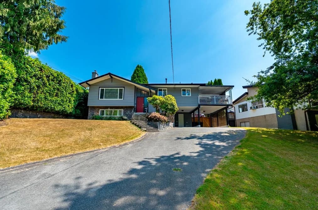 1566 SHAUGHNESSY STREET, Port Coquitlam, BC — Residential for Sale - Main Photo