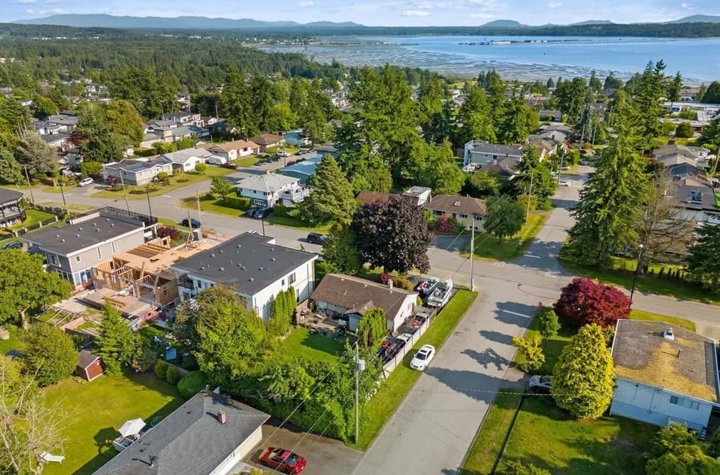 House for sale at 15661 Roper Avenue White Rock British Columbia - MLS: R3142604