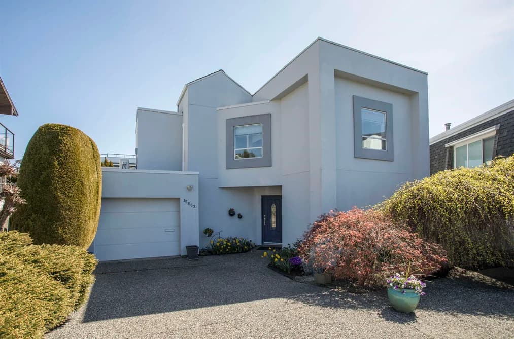 15662 SEMIAHMOO AVENUE, White Rock, BC — Residential for Sale - Photo 2