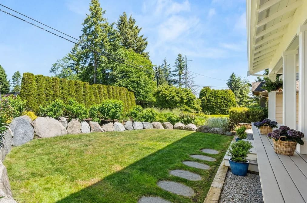 15682 THRIFT AVENUE, White Rock, BC — Residential for Sale - Photo 2