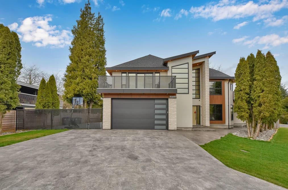 15711 ASTER ROAD, Surrey, BC — Residential for Sale - Main Photo