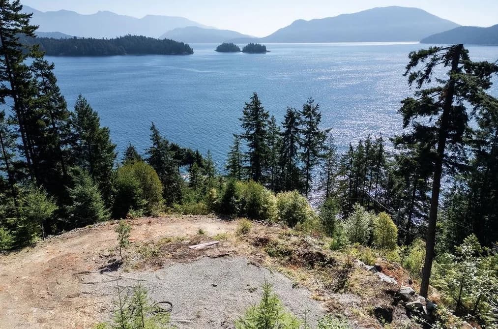 1573 SMITH ROAD, Gibsons, BC — Land for Sale - Main Photo