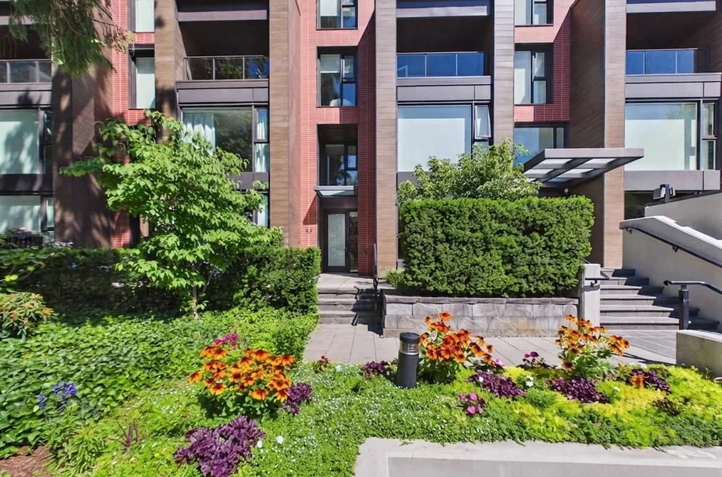 1573 W 57 AVENUE, Vancouver, BC — Residential for Sale - Main Photo