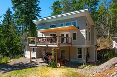 House for sale at 1580 Evergreen Lane Bowen Island British Columbia - MLS: R3027456