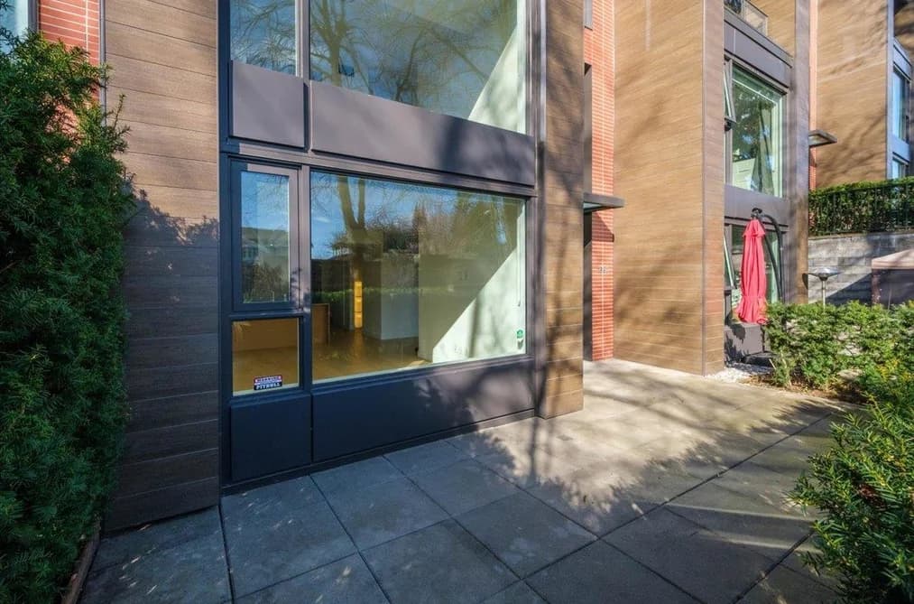 1581 W 57TH AVENUE, Vancouver, BC — Residential for Sale - Photo 2