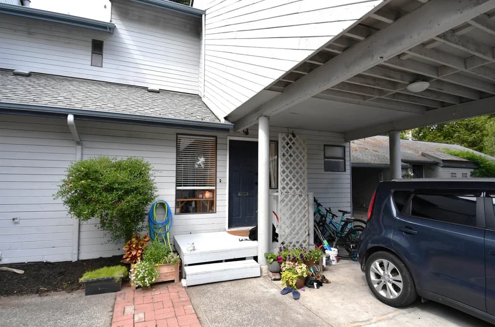 15855 ALDER PLACE, Surrey, BC — Residential for Sale - Main Photo