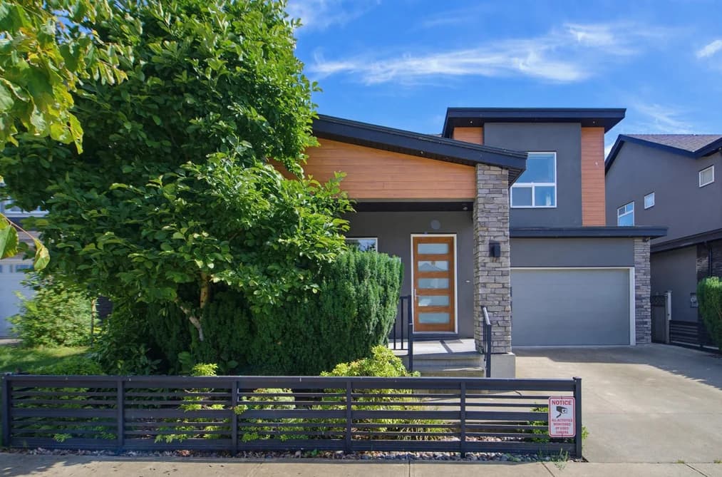 15868 105A AVENUE, Surrey, BC — Residential for Sale - Photo 2