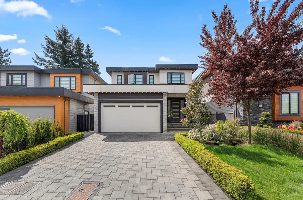 15890 ROPER AVENUE, White Rock, BC — Residential for Sale - Main Photo