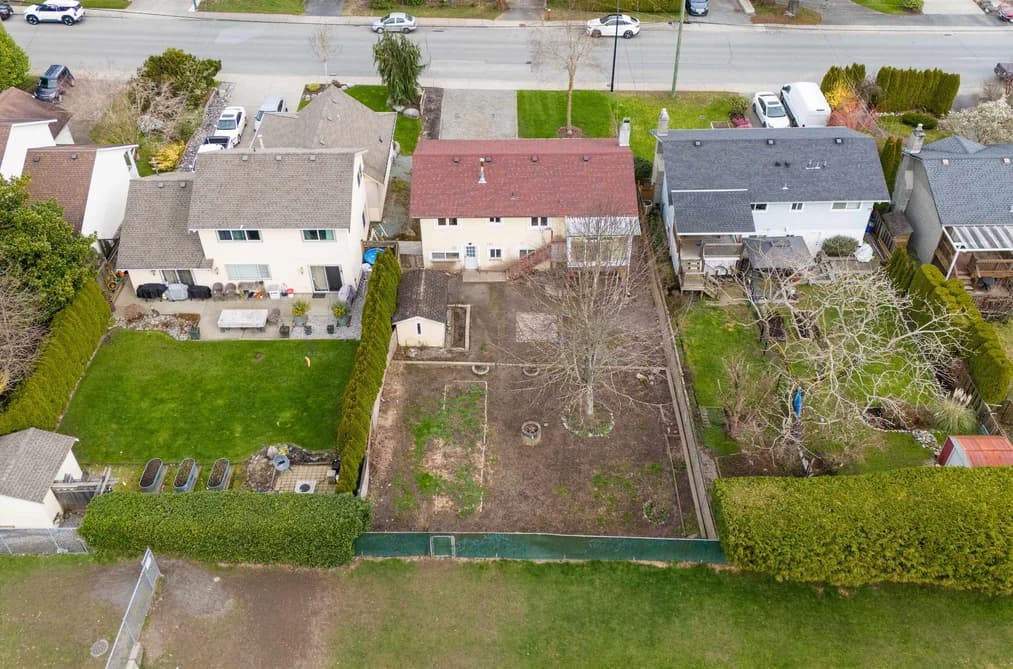 15894 THRIFT AVENUE, White Rock, BC — Residential for Sale - Photo 2