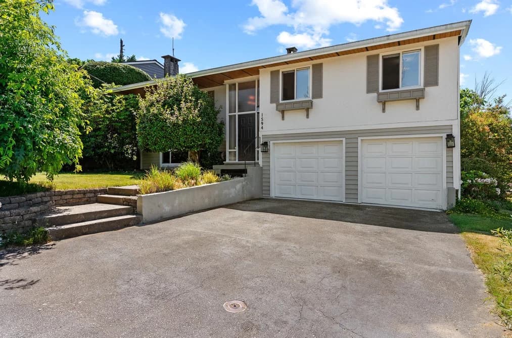 1594 ELINOR CRESCENT, Port Coquitlam, BC — Residential for Sale - Main Photo