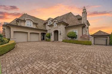 House for sale at 15957 39a Avenue Surrey British Columbia - MLS: R3136006