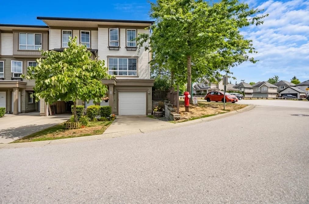 16 19505 68A AVENUE, Surrey, BC — Residential for Sale - Main Photo
