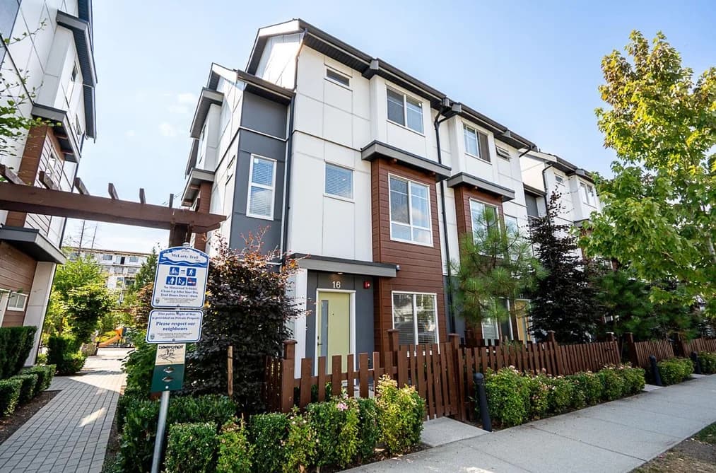 16 20155 84 AVENUE, Langley, BC — Residential for Sale - Photo 2