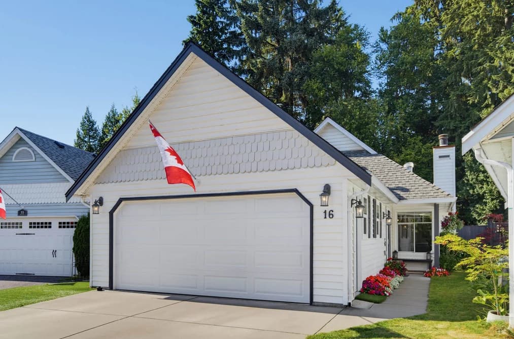 16 2865 GLEN DRIVE, Coquitlam, BC — Residential for Sale - Main Photo