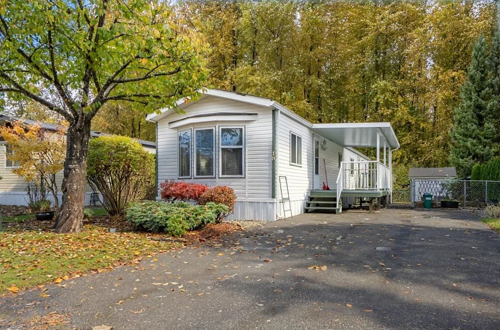 16-41168 Lougheed Highway, Mission, BC - Manufactured Home for Sale - Main Photo 16-41168 Lougheed Highway, Mission, BC - Manufactured Home for Sale - Main Photo