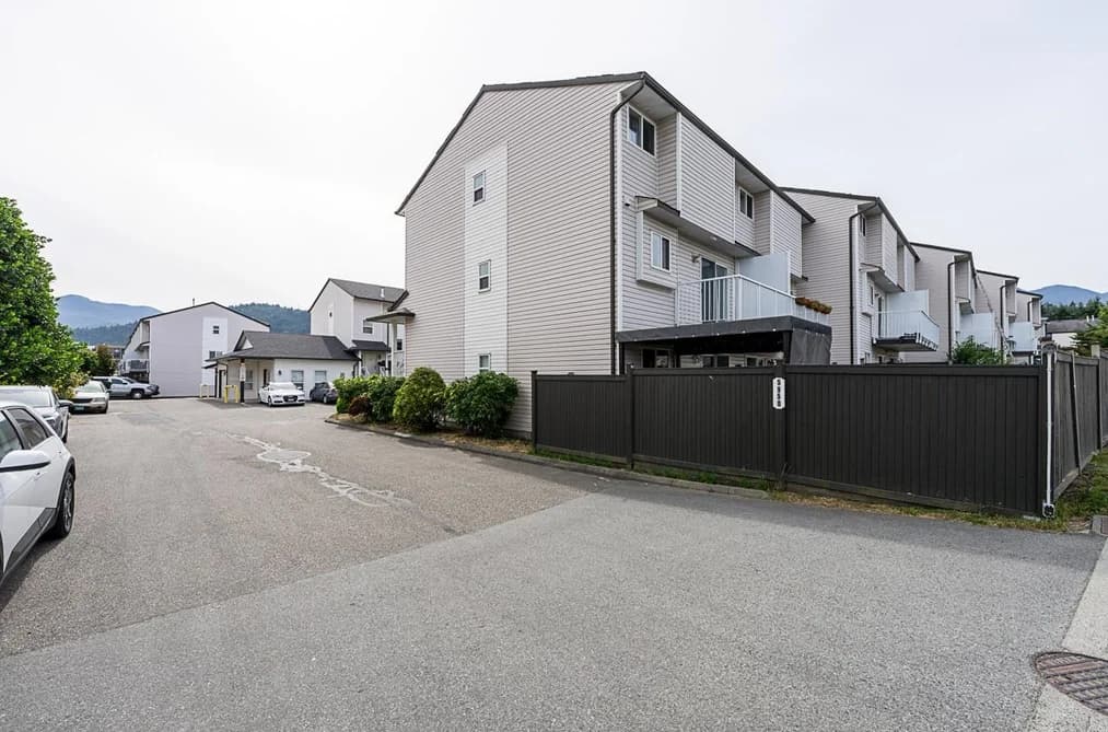 16 5950 VEDDER ROAD, Chilliwack, BC — Residential for Sale - Main Photo
