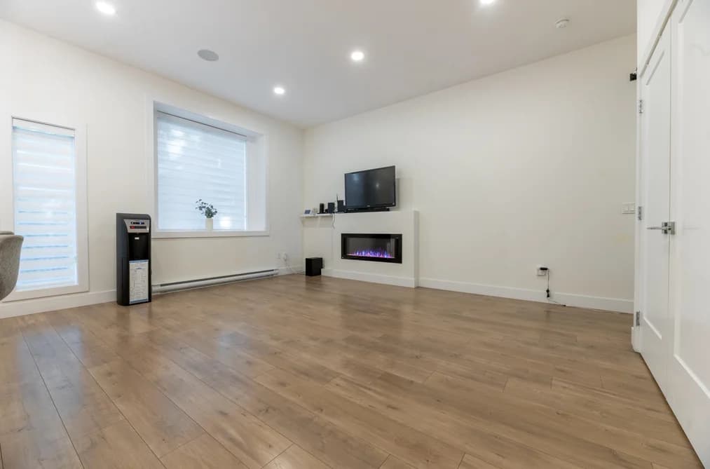 16 5960 142ND STREET, Surrey, BC — Residential for Sale - Photo 2