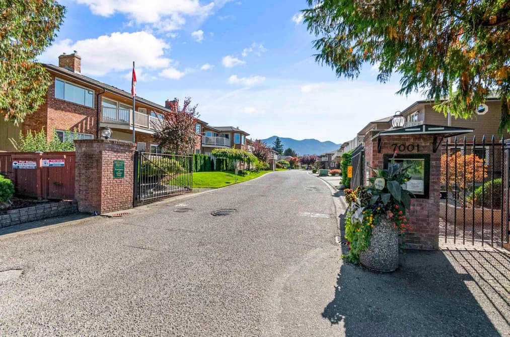 16 7001 EDEN DRIVE, Chilliwack, BC — Residential for Sale - Main Photo