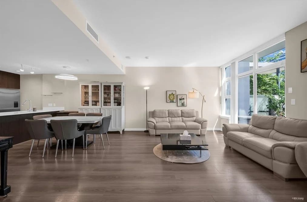 TH16 8677 CAPSTAN WAY, Richmond, BC — Residential for Sale - Photo 2
