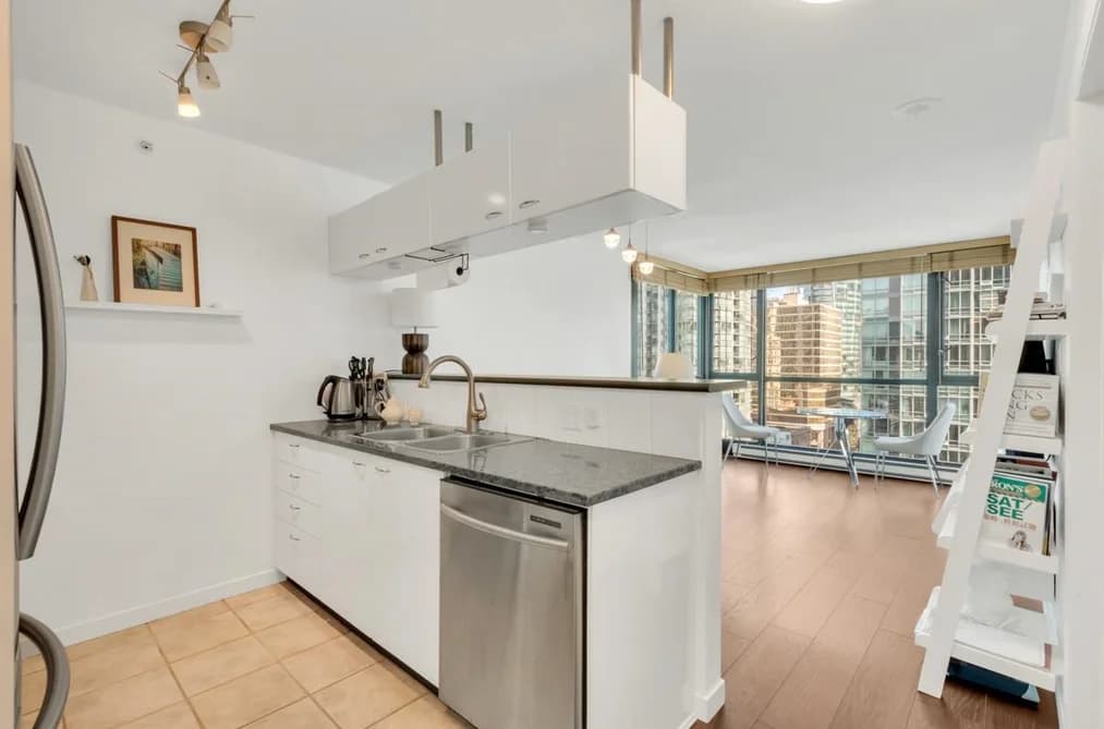 1601 1331 ALBERNI STREET, Vancouver, BC — Residential for Sale - Main Photo