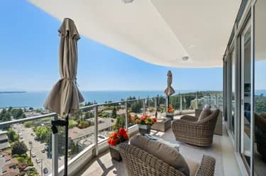 Condo for sale at 1601 1500 Martin Street White Rock British Columbia - MLS: R3032098