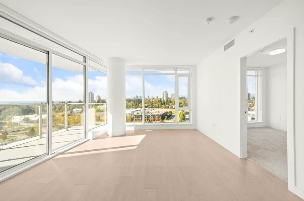 1601 7683 PARK CRESCENT, Burnaby, BC — Residential for Sale - Main Photo