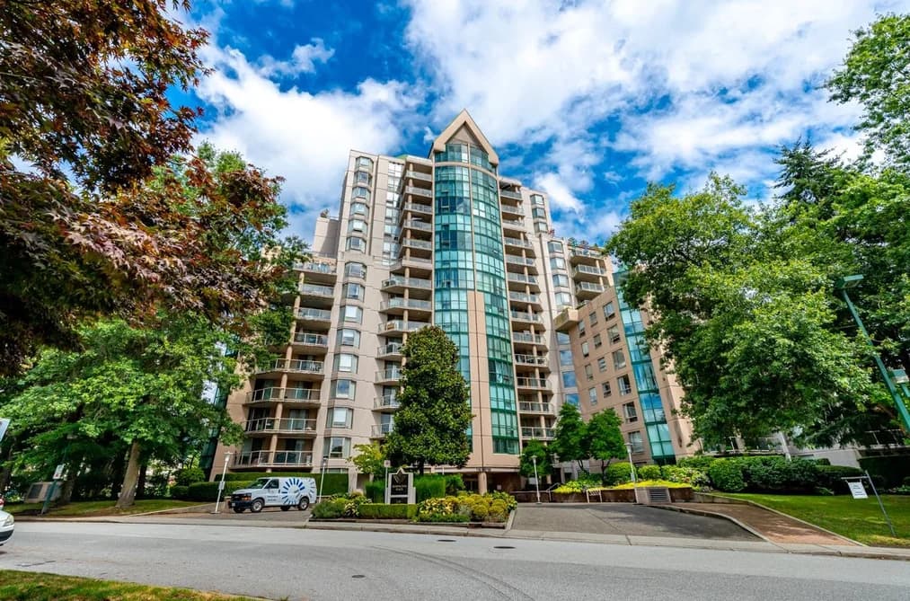 1602 1189 EASTWOOD STREET, Coquitlam, BC — Residential for Sale - Main Photo
