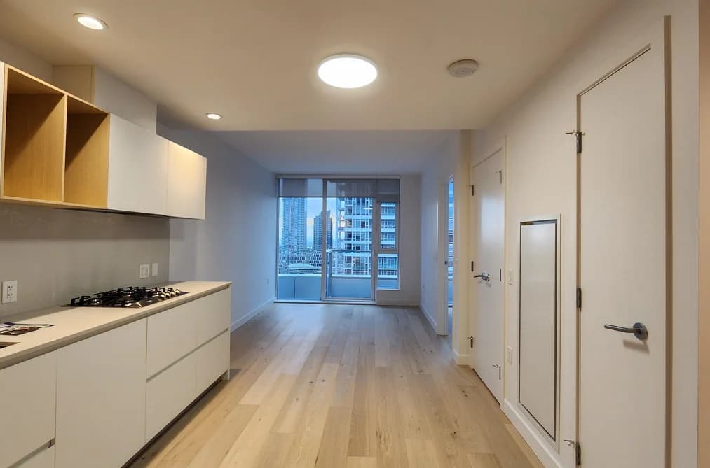 1603 6000 MCKAY AVENUE, Burnaby BC V5H 0K2 - Photo 1