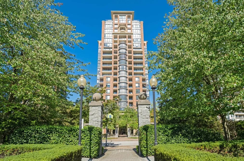 1603 6833 STATION HILL DRIVE, Burnaby, BC — Residential for Sale - Photo 2