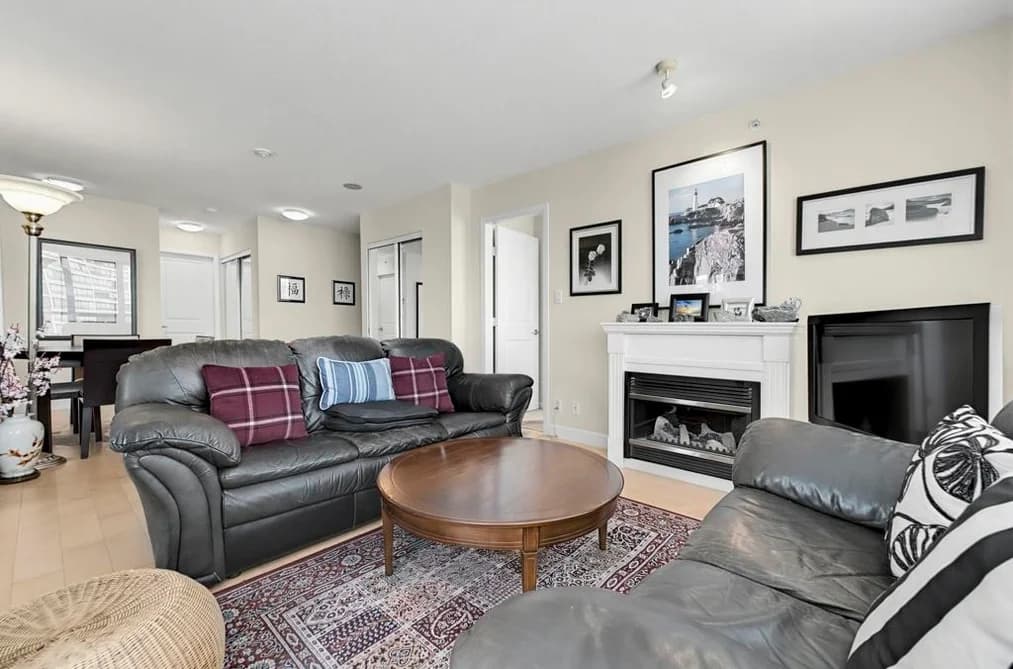 1604 850 ROYAL AVENUE, New Westminster, BC — Residential for Sale - Photo 2