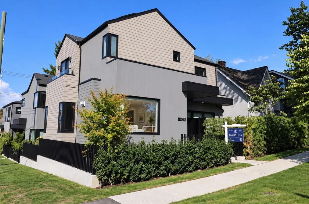 1605 E 21ST AVENUE, Vancouver, BC — Residential for Sale - Photo 2