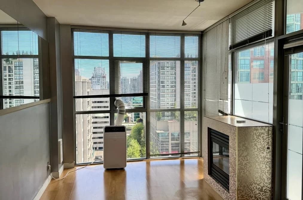 1606 1050 SMITHE STREET, Vancouver, BC — Residential for Sale - Photo 2