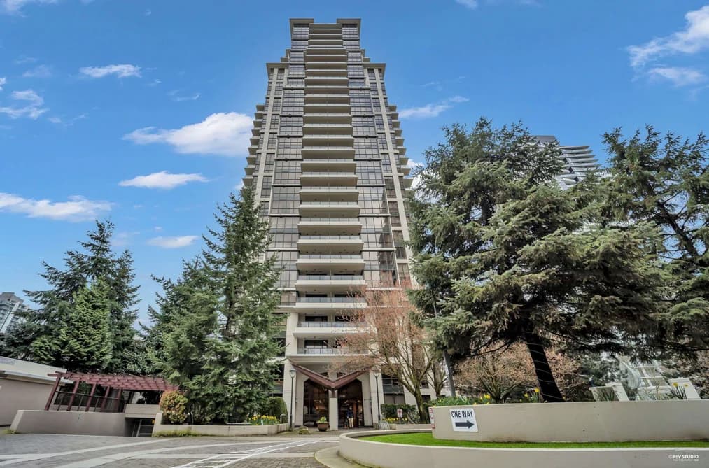 1607 2138 MADISON AVENUE, Burnaby, BC — Residential for Sale - Photo 2