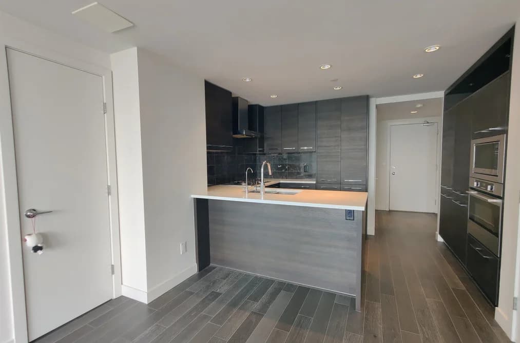 1607 7468 LANSDOWNE ROAD, Richmond, BC — Residential for Sale - Photo 2