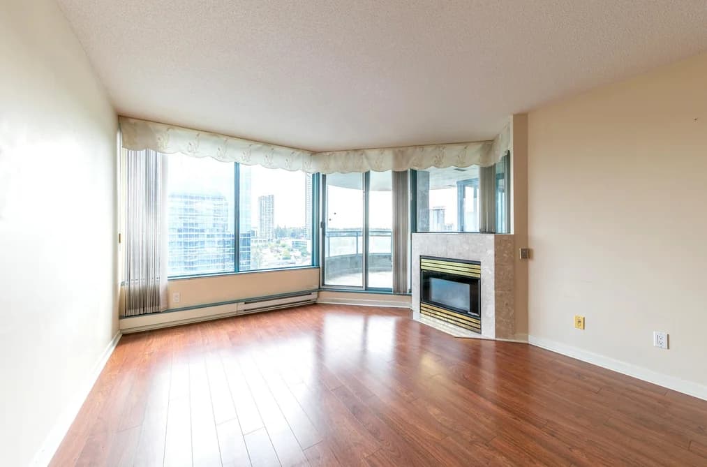 1608 13383 108 AVENUE, Surrey, BC — Residential for Sale - Photo 2
