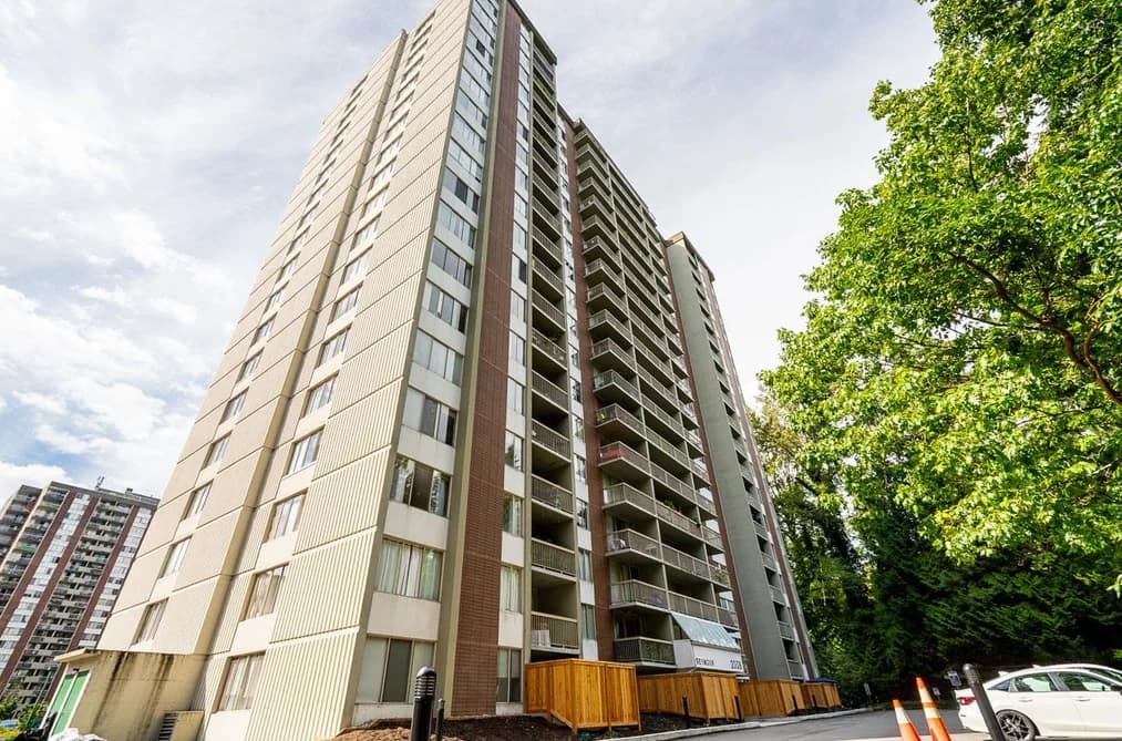 1609 2008 FULLERTON AVENUE, North Vancouver, BC — Residential for Sale - Photo 2