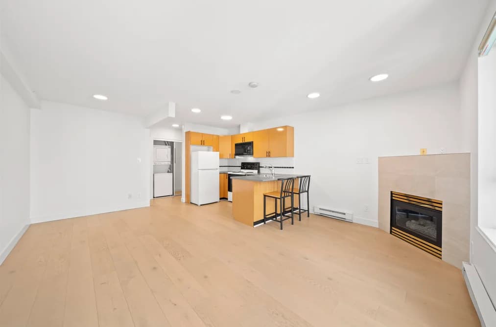 1610 939 HOMER STREET, Vancouver, BC — Residential for Sale - Photo 2
