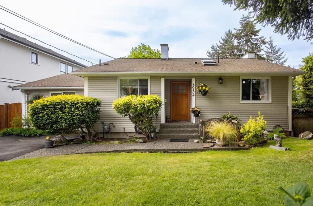 16104 9 AVENUE, Surrey, BC — Residential for Sale - Photo 2