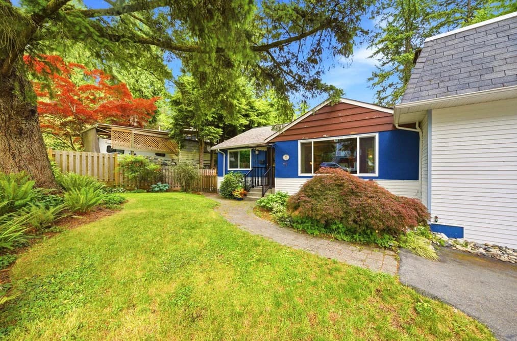 1611 LYNN VALLEY ROAD, North Vancouver, BC — Residential for Sale - Main Photo